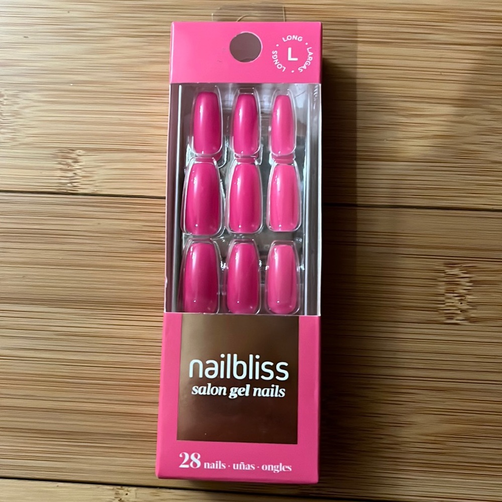 Hot pink press on nails